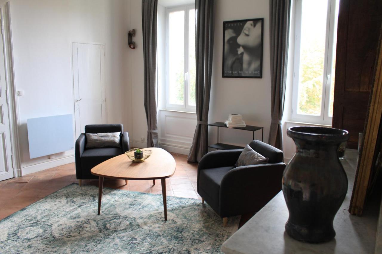 Apartmán Paul Sabatier-T1-Vue Sur Jardin-Luxe-Wifi-Fi-Velo Castelnaudary Exteriér fotografie